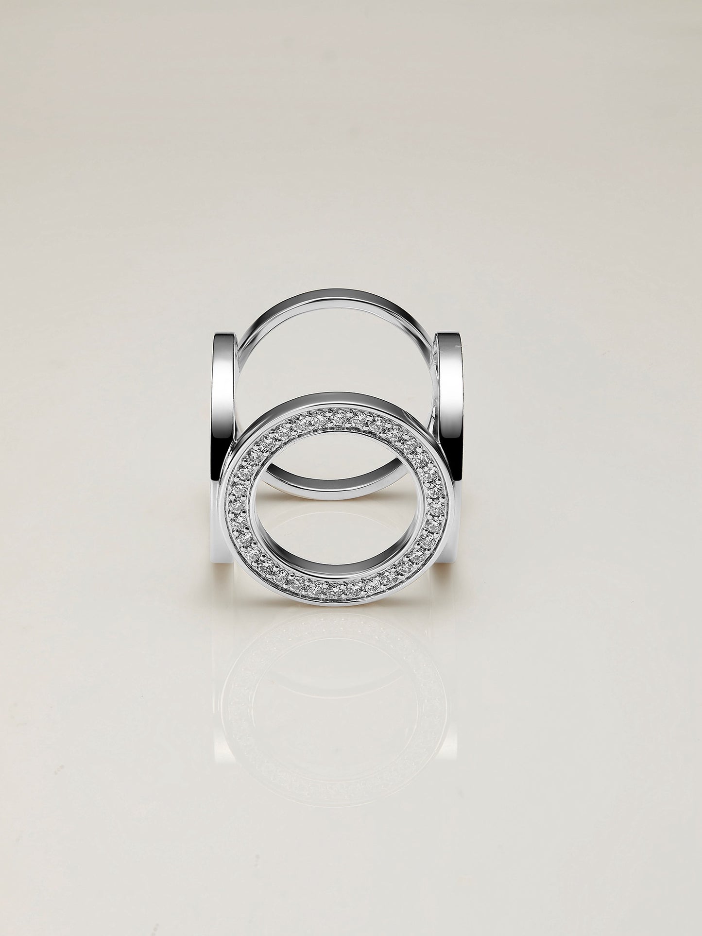 Circles Diamond Ring