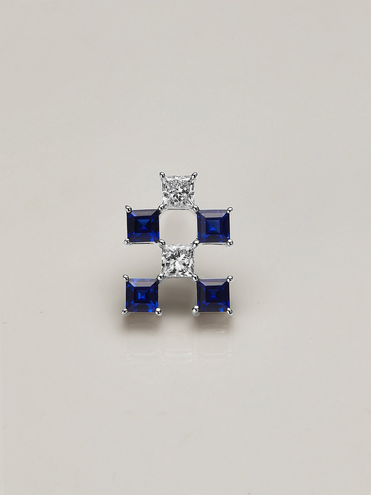 Sapphire Diamond Ear Stud - Square